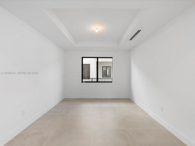 19701 NE 16 PL, Miami, FL 33179
