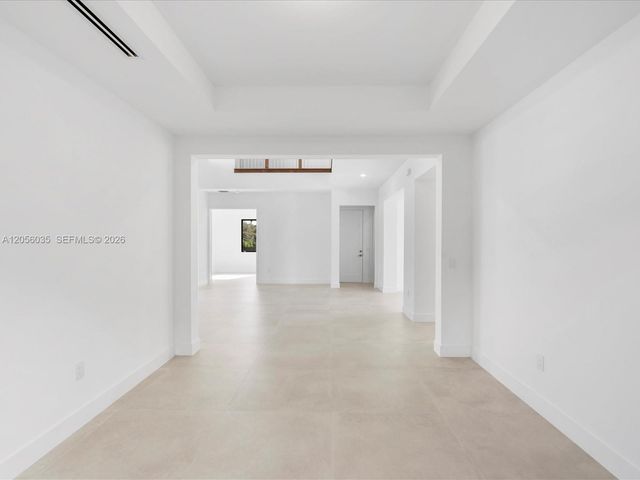 19701 NE 16 PL, Miami, FL 33179