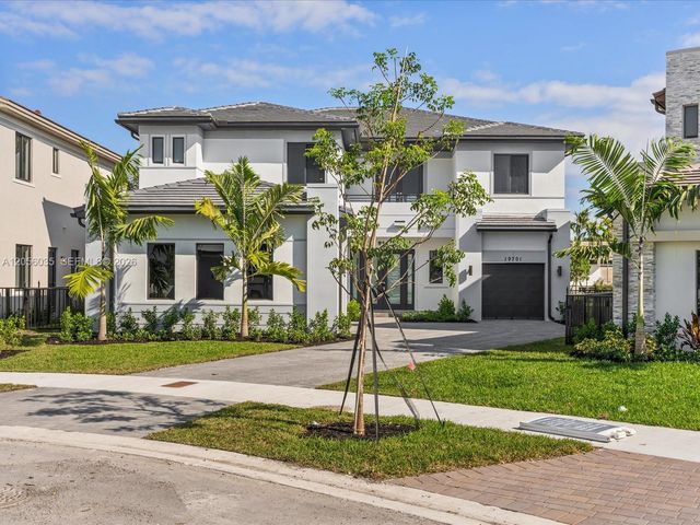 19701 NE 16 PL, Miami, FL 33179