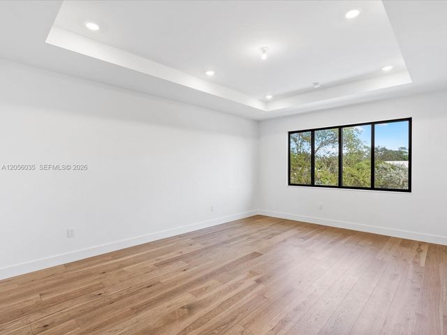 19701 NE 16 PL, Miami, FL 33179