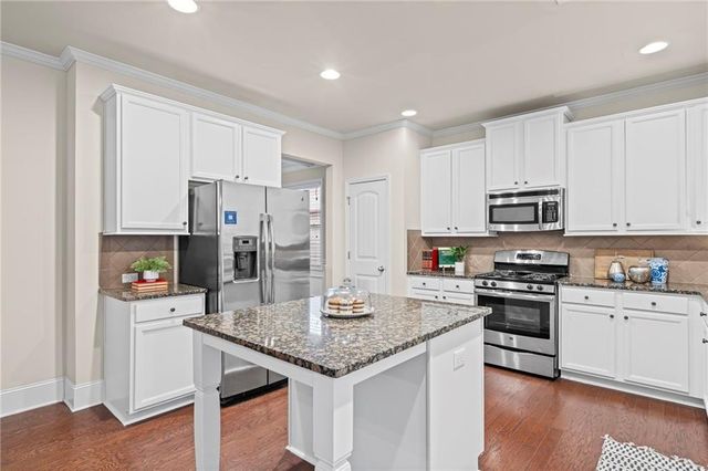 1340 Apple Blossom, Cumming, GA 30041