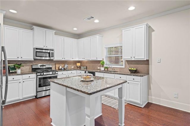 1340 Apple Blossom, Cumming, GA 30041