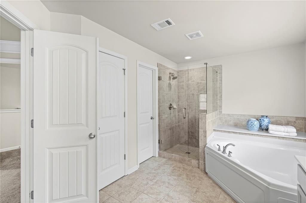 Image 42 of property listing at 1340 Apple Blossom, Cumming, GA 30041