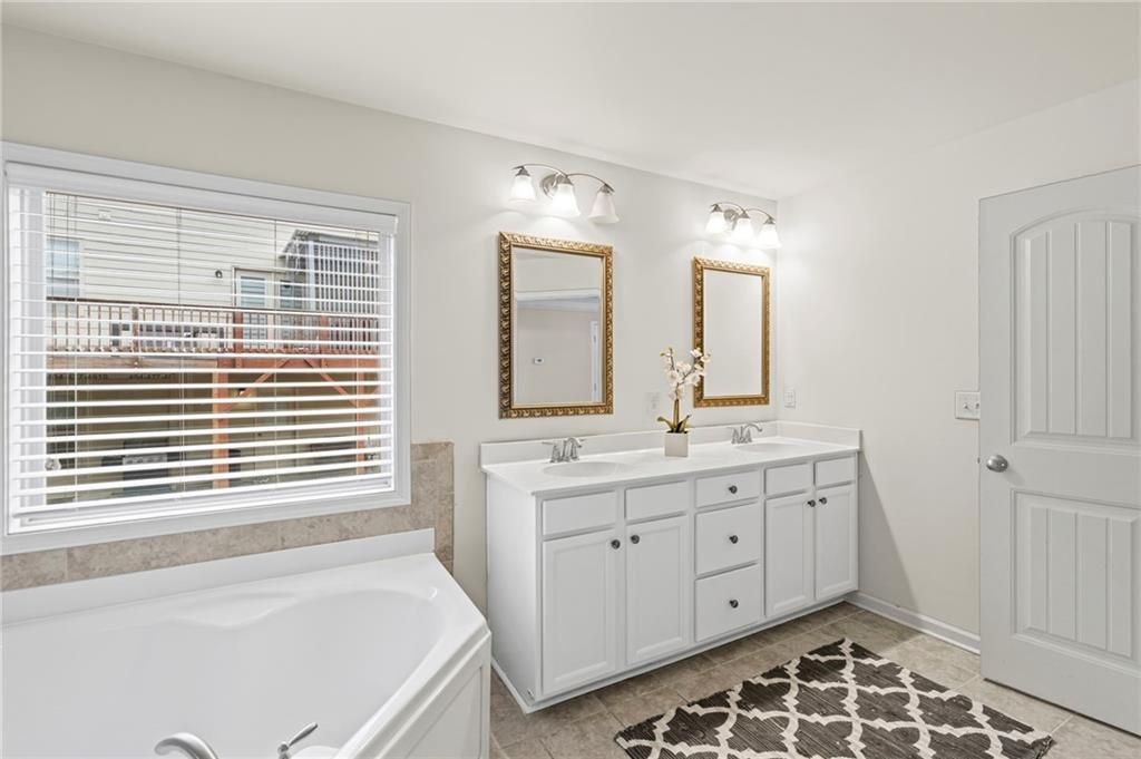 Image 43 of property listing at 1340 Apple Blossom, Cumming, GA 30041