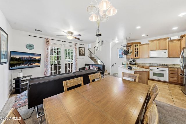 2107 E HUNTINGTON Drive, Phoenix, AZ 85040