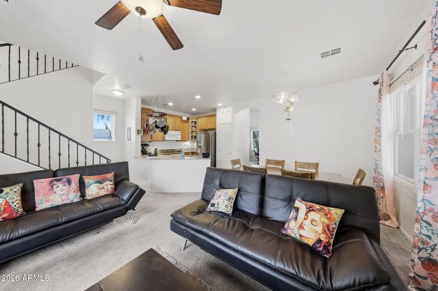 2107 E HUNTINGTON Drive, Phoenix, AZ 85040