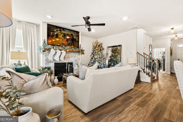 295 Birdie Circle, Fairburn, GA 30213