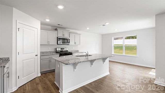 51 Caroline Valley Lane, Hendersonville, NC 28792