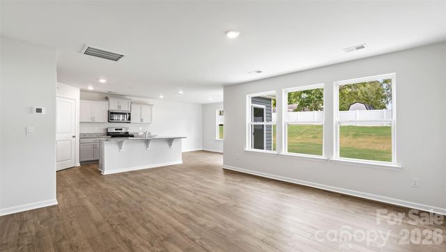 51 Caroline Valley Lane, Hendersonville, NC 28792