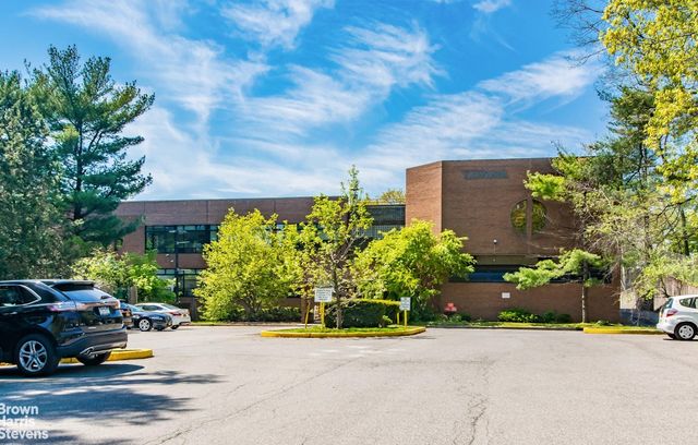 5645 NETHERLAND Avenue # 6E, New York City, NY 10471