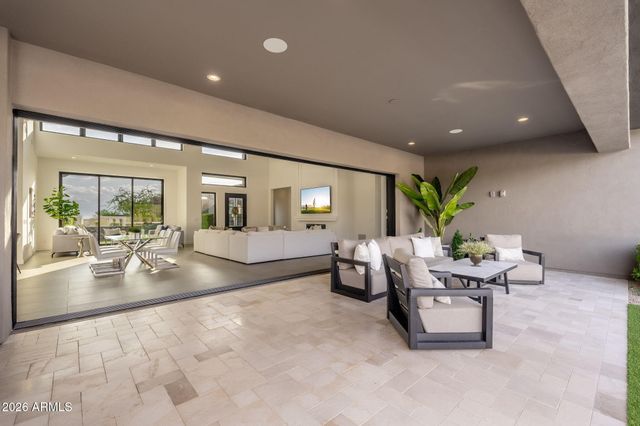 8366 E OLD PAINT Trail, Scottsdale, AZ 85266