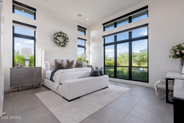 8366 E OLD PAINT Trail, Scottsdale, AZ 85266