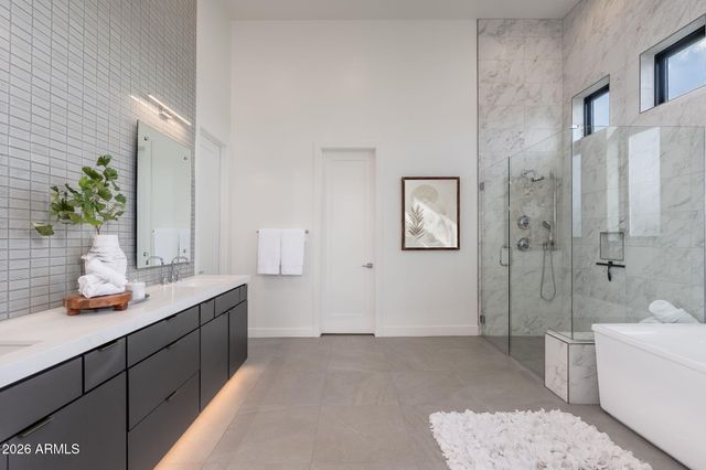 8366 E OLD PAINT Trail, Scottsdale, AZ 85266