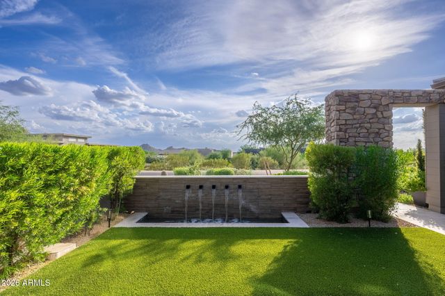 8366 E OLD PAINT Trail, Scottsdale, AZ 85266