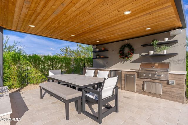 8366 E OLD PAINT Trail, Scottsdale, AZ 85266