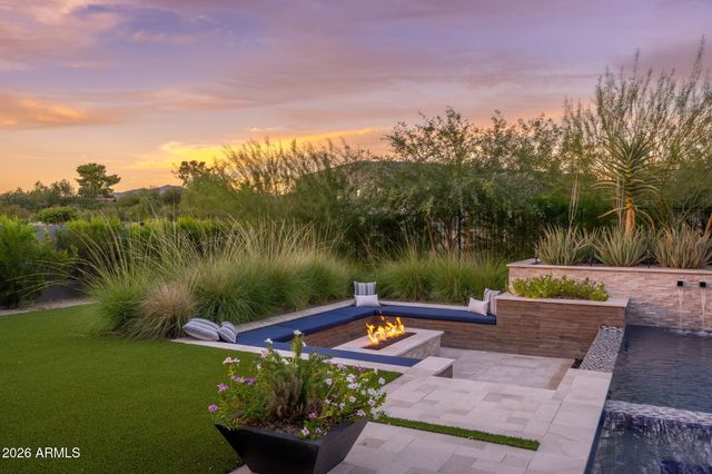 8366 E OLD PAINT Trail, Scottsdale, AZ 85266