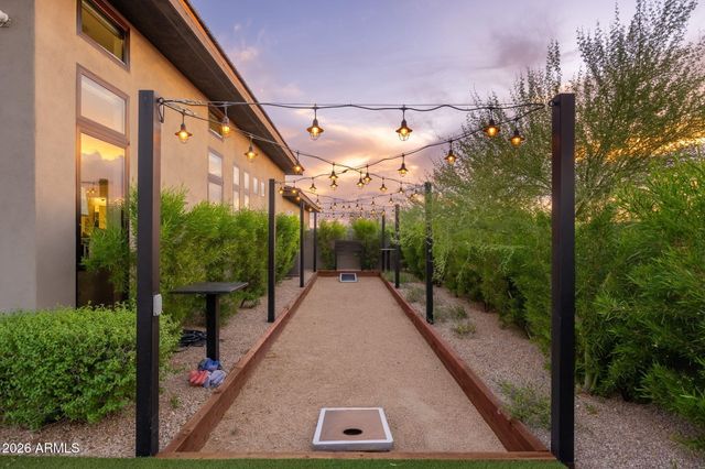 8366 E OLD PAINT Trail, Scottsdale, AZ 85266