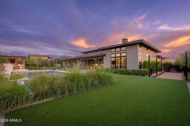 8366 E OLD PAINT Trail, Scottsdale, AZ 85266