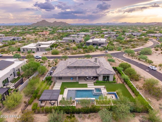 8366 E OLD PAINT Trail, Scottsdale, AZ 85266