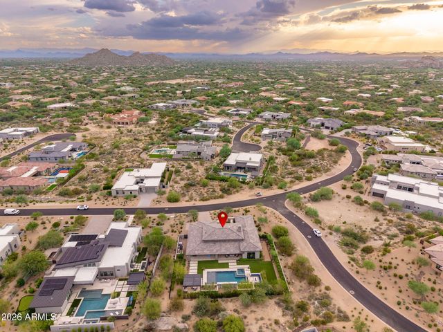 8366 E OLD PAINT Trail, Scottsdale, AZ 85266