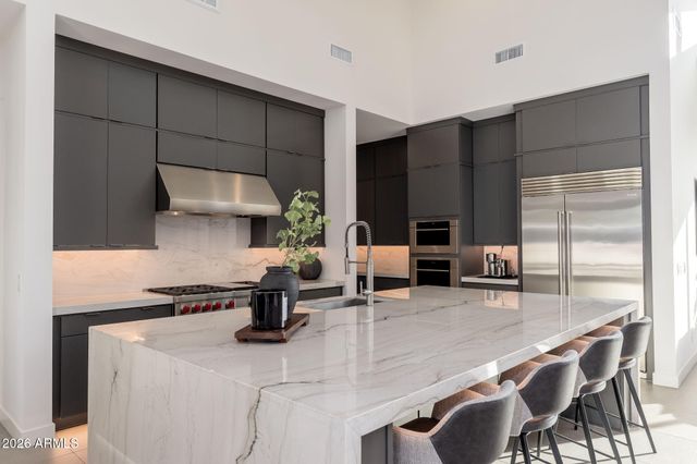 8366 E OLD PAINT Trail, Scottsdale, AZ 85266