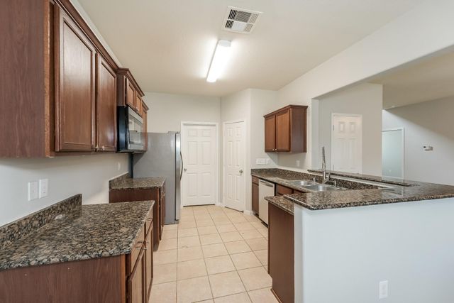 2027 Golden Topaz Drive, Rosharon, TX 77583