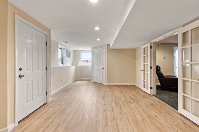 4 Brookmeadow Ln, Grafton, MA 01560