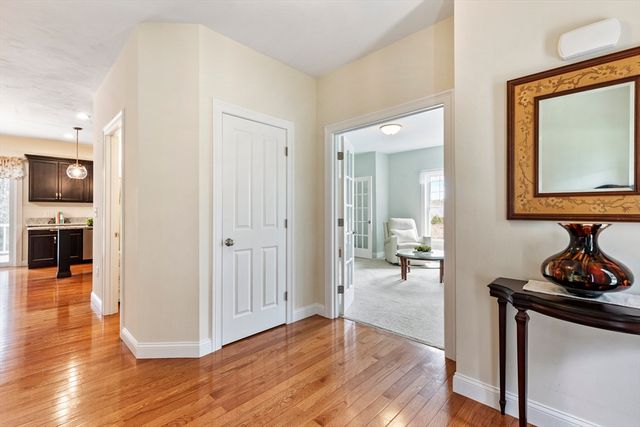 4 Brookmeadow Ln, Grafton, MA 01560