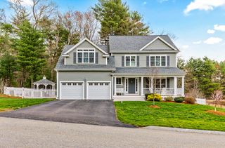 4 Brookmeadow Ln, Grafton, MA 01560