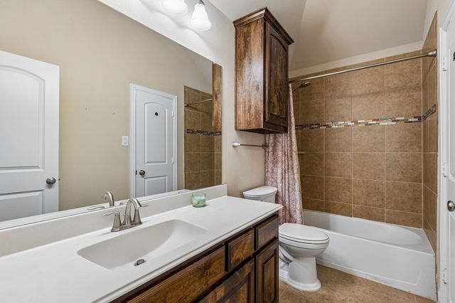 2217 Gulfstream Drive, Little Elm, TX 75068