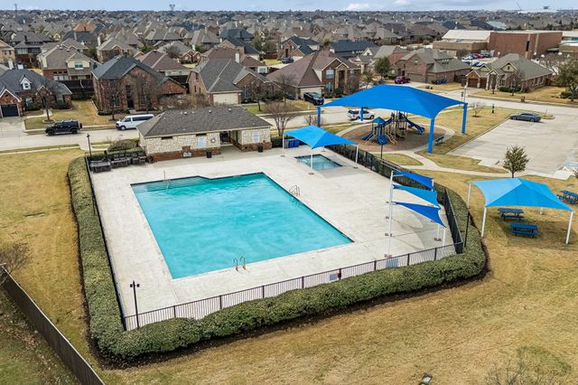 2217 Gulfstream Drive, Little Elm, TX 75068