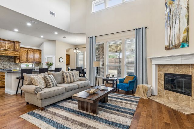 2217 Gulfstream Drive, Little Elm, TX 75068