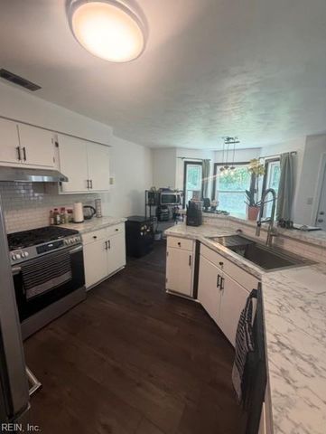 525 Kilby AVE, Suffolk, VA 23434