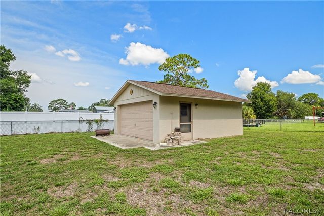 3640 S Springbreeze Way, Homosassa, FL 34448