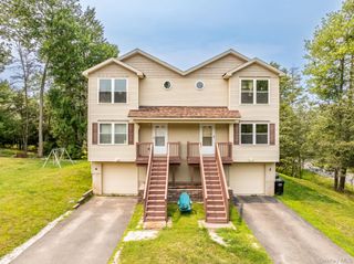 2 Deerfield Court, Rock Hill, NY 12775