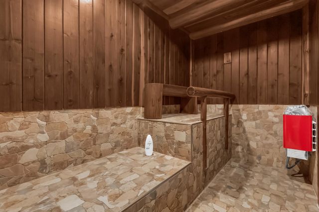 3804 180th Lane NW, Andover, MN 55304