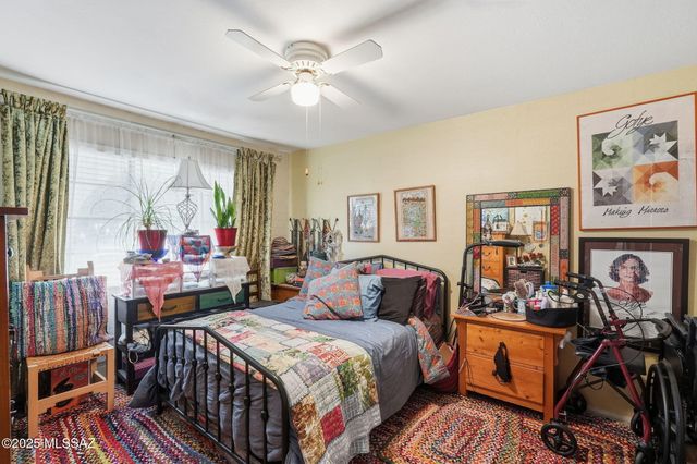 177 S Paseo Pena Apt B, Green Valley, AZ 85614