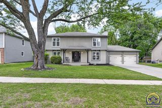 5838 SW 25th ST, Topeka, KS 66614