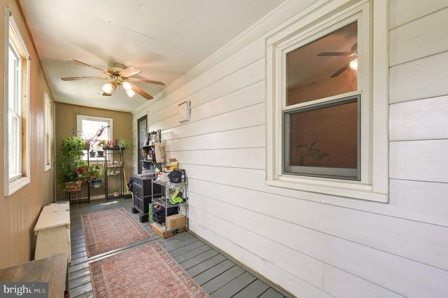 242 POLK ST, Harpers Ferry, WV 25425
