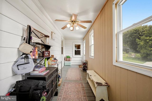 242 POLK ST, Harpers Ferry, WV 25425