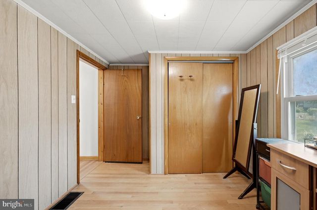 242 POLK ST, Harpers Ferry, WV 25425