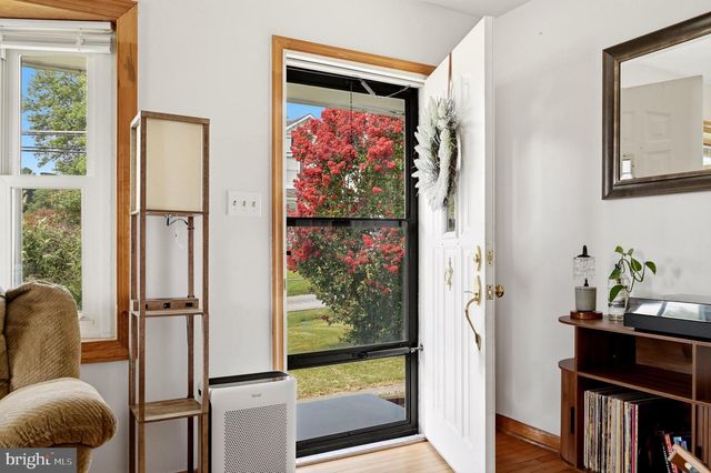 242 POLK ST, Harpers Ferry, WV 25425