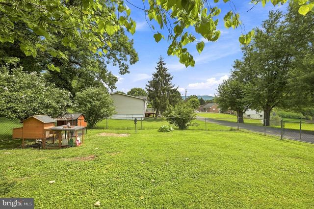 242 POLK ST, Harpers Ferry, WV 25425