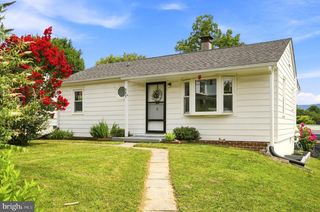 242 POLK ST, Harpers Ferry, WV 25425