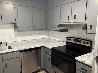 48 Bacon St 9, Waltham, MA 02451