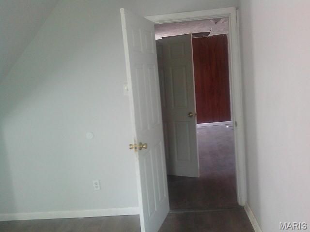 3237 Barrett Street, St Louis, MO 63107