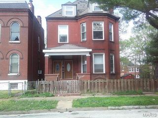 3237 Barrett Street, St Louis, MO 63107