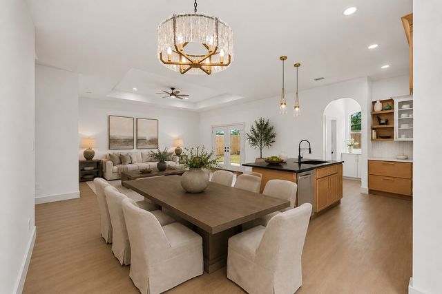 2806 Carter Street, Dallas, TX 75210