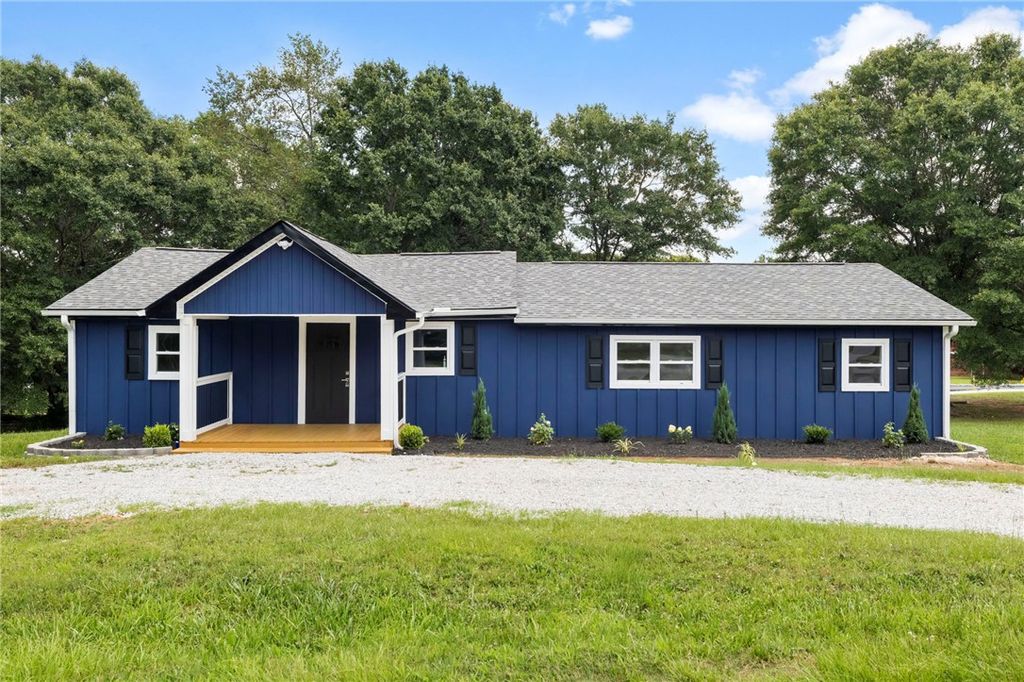 418 Old River Road, Pelzer, SC 29669