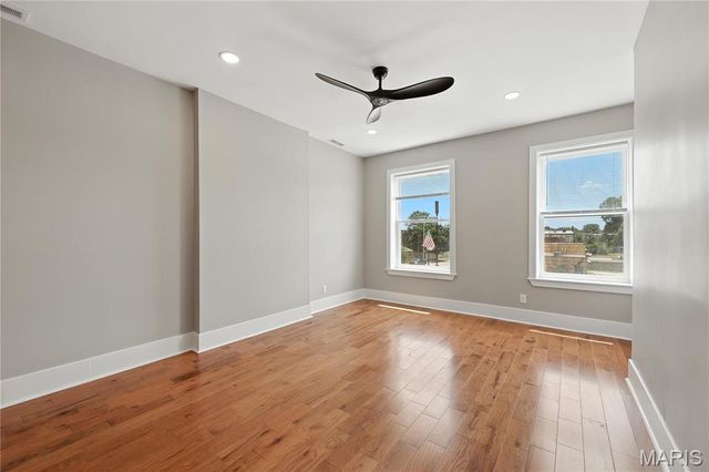 4363 Gibson Avenue 2F, St Louis, MO 63110